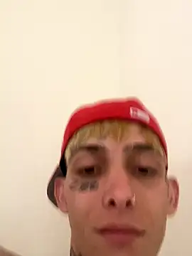 Snapshot of KinkyLatinCock chatting on September 2025 06:29:02 PM KinkyLatinCock online show from September 2025 06:29:02 PM