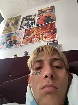 Snapshot of KinkyLatinCock chatting on November 2025 03:25:02 PM KinkyLatinCock online show from November 2025 03:25:02 PM