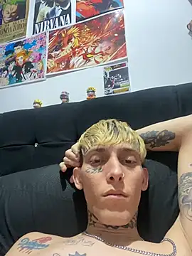 Snapshot of KinkyLatinCock chatting on November 2025 11:15:01 PM KinkyLatinCock online show from November 2025 11:15:01 PM