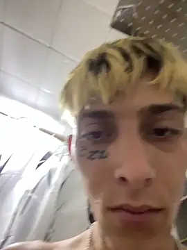 Snapshot of KinkyLatinCock chatting on November 2025 03:24:02 PM KinkyLatinCock online show from November 2025 03:24:02 PM