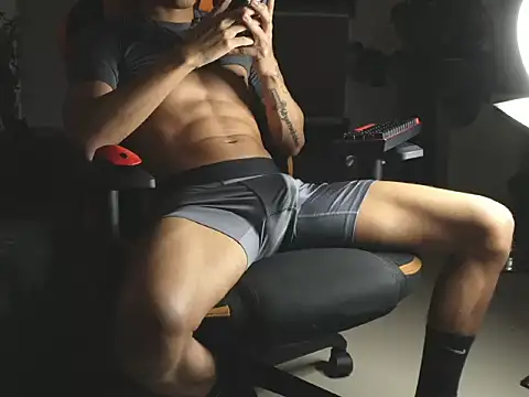 Vbenz28 online show from March 2026 03:34:01 AM