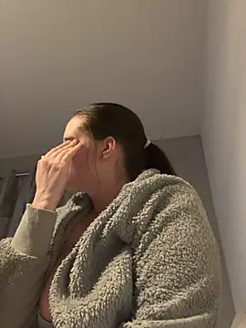 LollyLove  online show from April 2026 08:03:01 PM