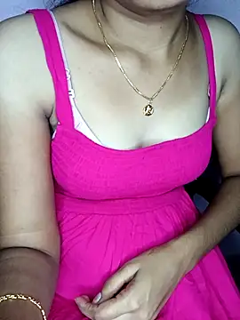 Snapshot of Nidhi_lovely chatting on October 2025 05:43:01 PM Nidhi lovely online show from October 2025 05:43:01 PM