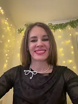 LucieMack online show from March 2026 07:42:01 PM