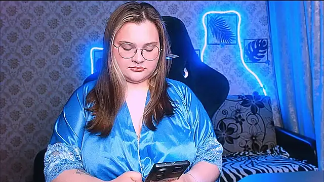 InLoveWithLife26 online show from June 2026 05:58:02 PM