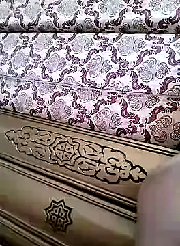 Snapshot of arab-queen01 chatting on September 2025 05:58:01 PM arab-queen01 online show from September 2025 05:58:01 PM