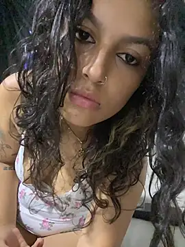 Snapshot of LinaSwitt chatting on November 2025 01:15:01 AM LinaSwitt online show from November 2025 01:15:01 AM