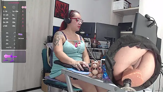 Snapshot of leidydi223 chatting on November 2025 02:23:01 AM leidydi223 online show from November 2025 02:23:01 AM