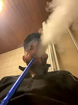 Snapshot of andrey1887 chatting on January 2026 05:07:02 PM andrey1887 online show from January 2026 05:07:02 PM