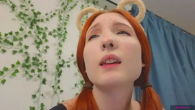 Olivia Rid  online show from November 2025 08:46:02 PM