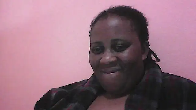 Snapshot of HUGEASSXXXXX chatting on October 2025 05:32:02 PM HUGEASSXXXXX online show from October 2025 05:32:02 PM