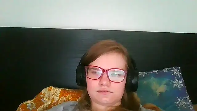 Moonolighta online show from May 2026 09:05:02 AM