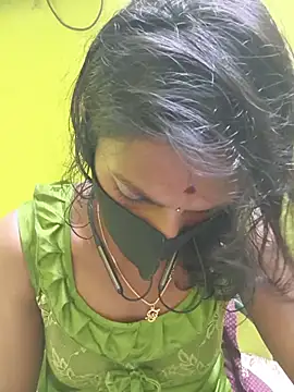 Snapshot of Honey_rosetamil chatting on July 2026 12:01:01 AM Honey rosetamil online show from July 2026 12:01:01 AM