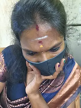 Snapshot of Honey_rosetamil chatting on July 2026 01:40:01 PM Honey rosetamil online show from July 2026 01:40:01 PM