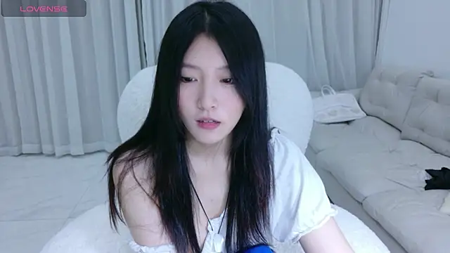 Snapshot of rainybb chatting on September 2025 01:38:01 PM rainybb online show from September 2025 01:38:01 PM