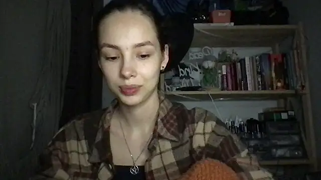 Snapshot of Yuna5343 chatting on September 2025 10:24:02 PM Yuna5343 online show from September 2025 10:24:02 PM