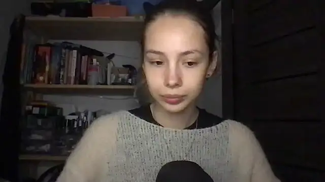 Snapshot of Yuna5343 chatting on November 2025 10:21:01 PM Yuna5343 online show from November 2025 10:21:01 PM