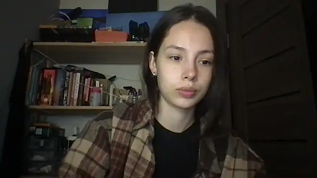 Snapshot of Yuna5343 chatting on November 2025 09:25:02 PM Yuna5343 online show from November 2025 09:25:02 PM