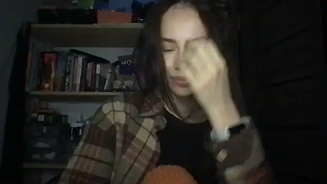 Snapshot of Yuna5343 chatting on November 2025 05:16:02 AM Yuna5343 online show from November 2025 05:16:02 AM