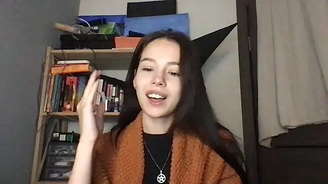 Snapshot of Yuna5343 chatting on November 2025 12:35:02 AM Yuna5343 online show from November 2025 12:35:02 AM