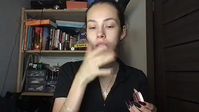 Snapshot of Yuna5343 chatting on December 2025 08:59:02 PM Yuna5343 online show from December 2025 08:59:02 PM