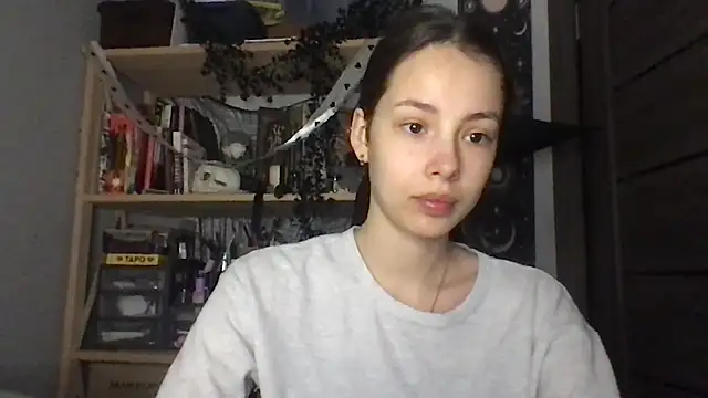 Yuna5343 online show from February 2026 11:25:01 PM