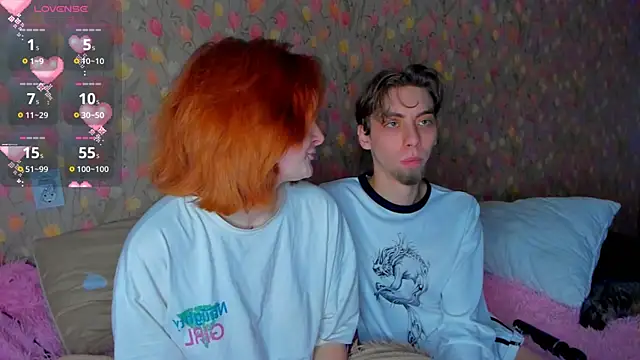 Snapshot of Squirrel_Bunny chatting on December 2025 04:02:01 PM Squirrel Bunny online show from December 2025 04:02:01 PM