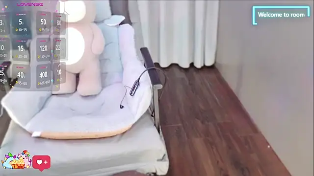 Snapshot of LINLIN-2025 chatting on October 2025 01:59:02 PM LINLIN-2025 online show from October 2025 01:59:02 PM