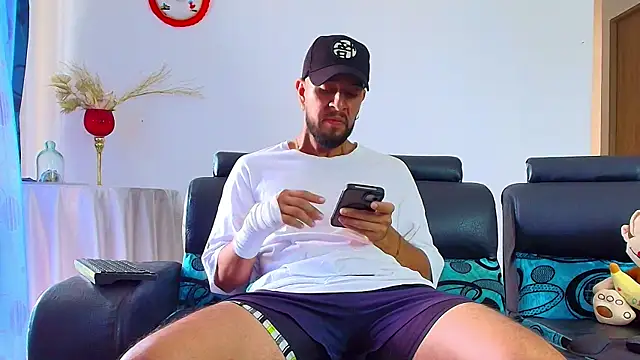 Snapshot of DaveSoldier chatting on January 2026 05:37:01 PM DaveSoldier online show from January 2026 05:37:01 PM