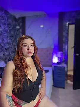 Snapshot of Bigass_curvy chatting on February 2026 08:41:02 PM Bigass curvy online show from February 2026 08:41:02 PM