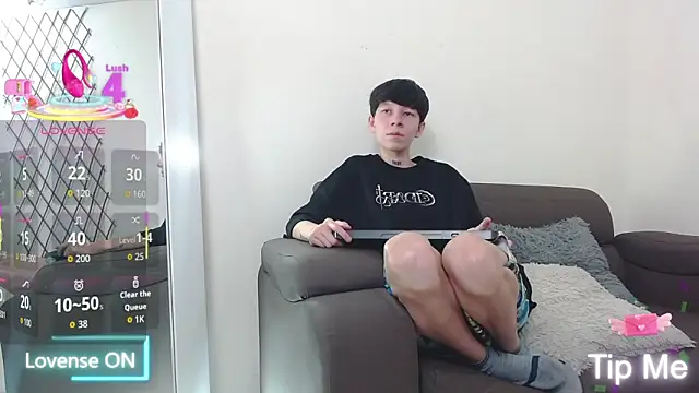 LiamBrown09 online show from February 2026 07:14:02 PM