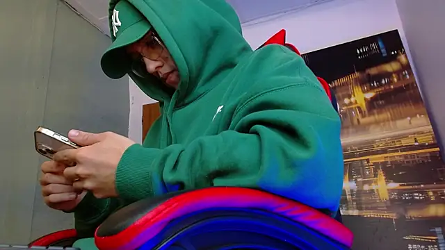 alexgiraldo   online show from May 2026 12:00:02 PM