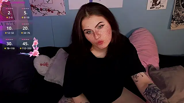 Dark Shine online show from April 2026 08:47:01 PM