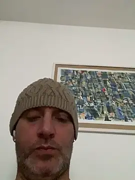 Snapshot of Maurinho3005 chatting on November 2025 08:14:01 AM Maurinho3005 online show from November 2025 08:14:01 AM