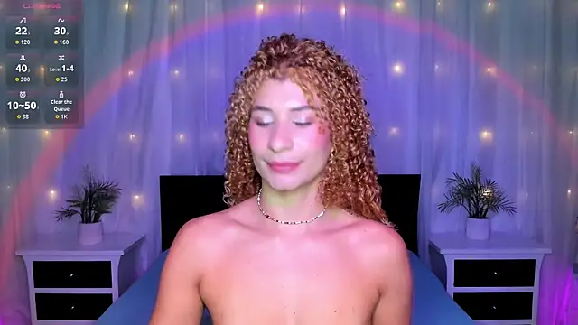 Evolet Bee online show from March 2026 12:33:11 PM