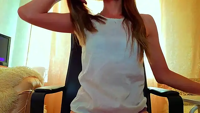 Snapshot of Bom_Mia_Bom chatting on June 2026 11:54:02 PM Bom Mia Bom online show from June 2026 11:54:02 PM
