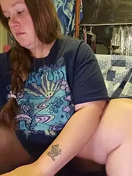 Snapshot of Love86Emily chatting on January 2025 07:29:01 PM Love86Emily online show from January 2025 07:29:01 PM