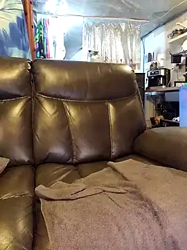 Snapshot of Love86Emily chatting on February 2025 07:04:01 PM Love86Emily online show from February 2025 07:04:01 PM