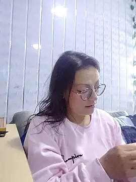 Snapshot of Susanahotsexxx chatting on October 2025 12:19:01 AM Susanahotsexxx online show from October 2025 12:19:01 AM