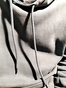 Snapshot of JohnnyTos chatting on September 2025 06:40:02 PM JohnnyTos online show from September 2025 06:40:02 PM