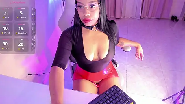 Georgina-Mtz online show from March 2026 10:15:01 PM