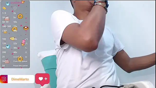 mike black 22 online show from November 2025 02:33:01 AM