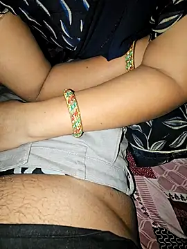 Snapshot of indianhotwife639 chatting on November 2025 05:22:01 PM indianhotwife639 online show from November 2025 05:22:01 PM