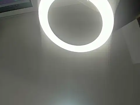 arielasm online show from October 2025 12:46:02 PM