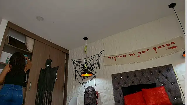 karol dl online show from October 2025 09:23:01 PM