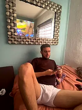 Alexitho25 online show from November 2025 08:40:01 PM