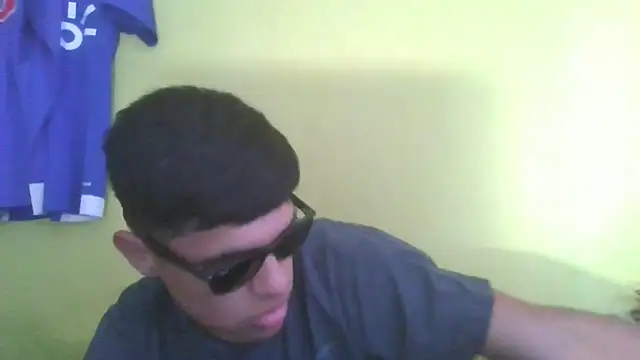 juanfritaa21 online show from November 2025 06:57:02 PM