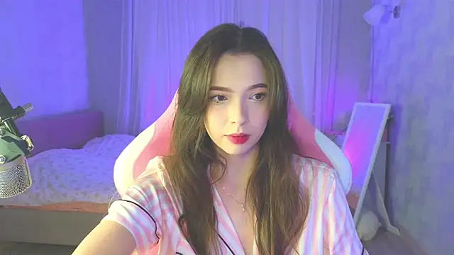 yuna sunshy online show from November 2025 12:05:02 AM