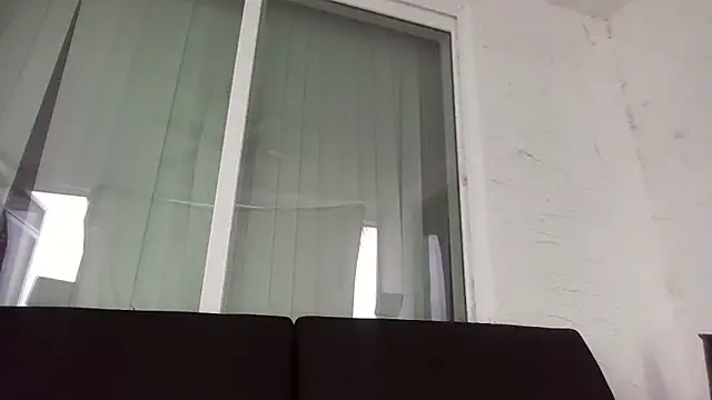 Snapshot of LaylaRainVIP chatting on September 2025 12:39:01 PM LaylaRainVIP online show from September 2025 12:39:01 PM