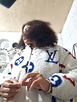 madelene online show from April 2026 01:50:01 AM